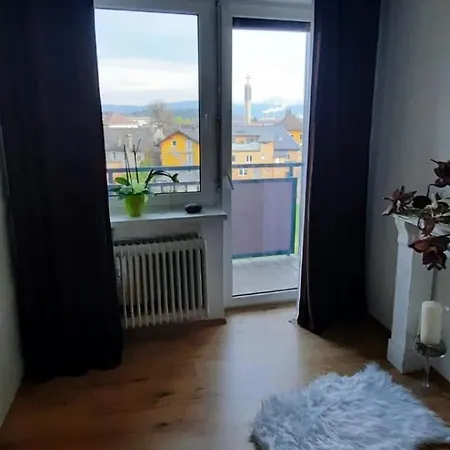 Apartment Voeckla - *